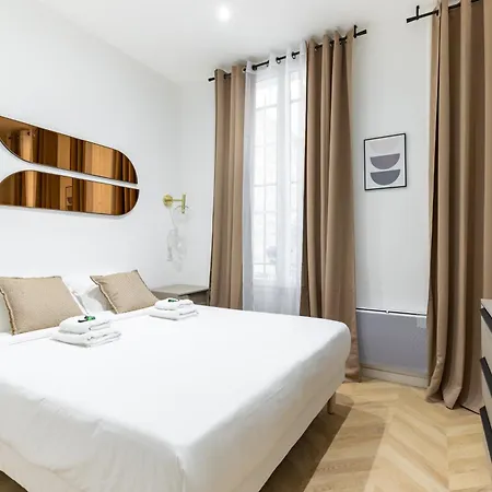 Apartamento Fleurus Luxembourg Luxury 6p 2br